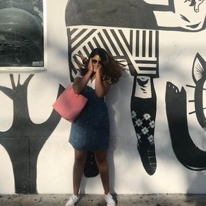 Meet your Posher, Mayra